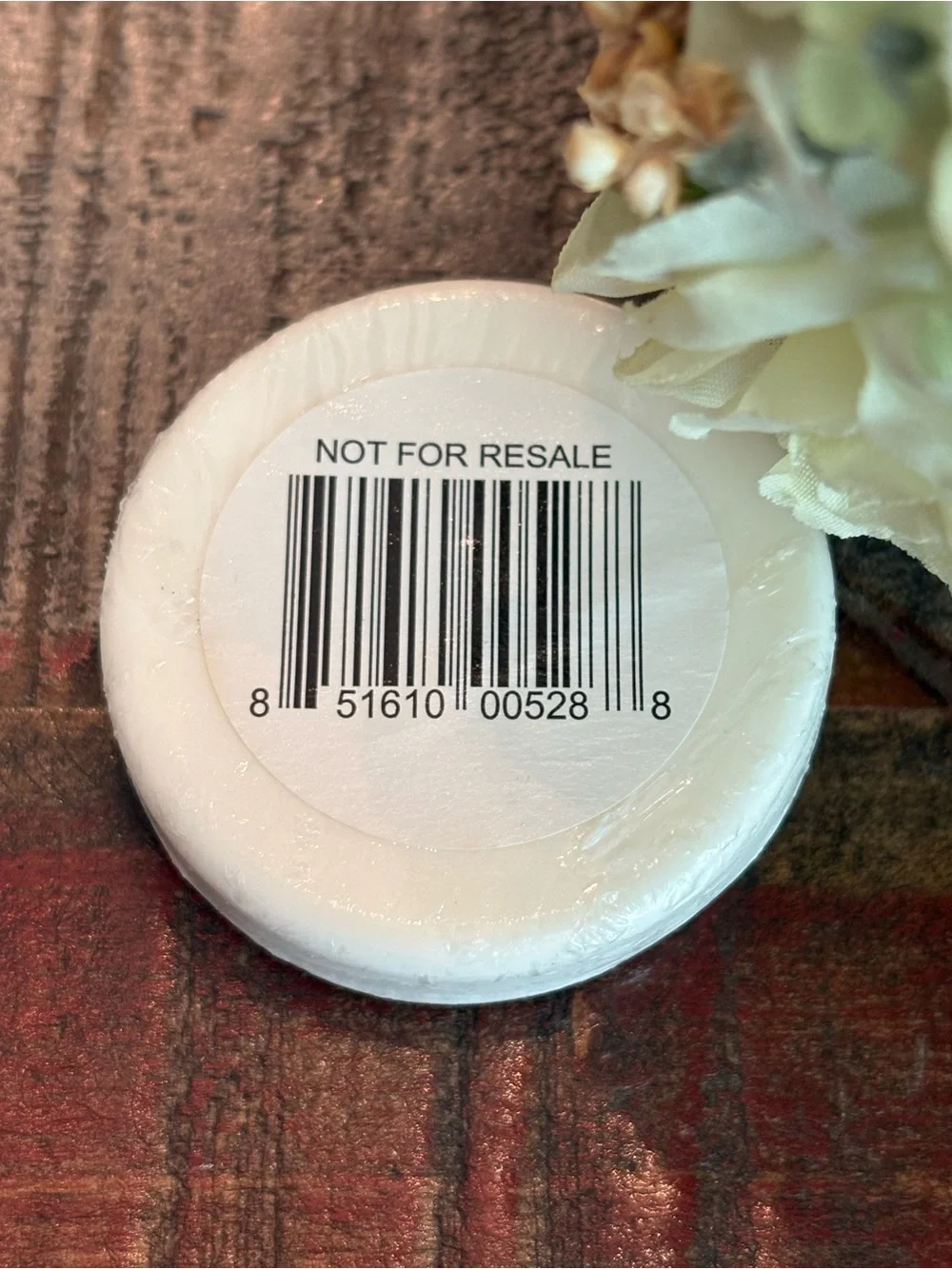 New BEAUTYBLENDER Blendercleanser SOLID Mini!